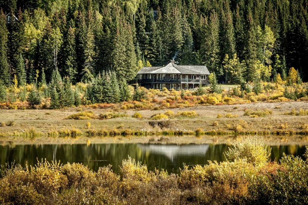 1 Moose Hollow