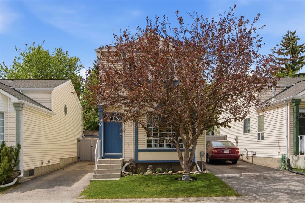 90 Coventry Lane NE photo 2