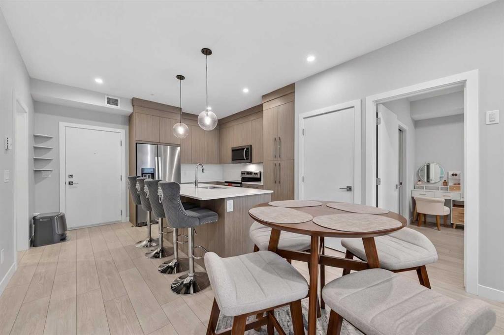 681 Savanna Boulevard NE #1107 photo 3