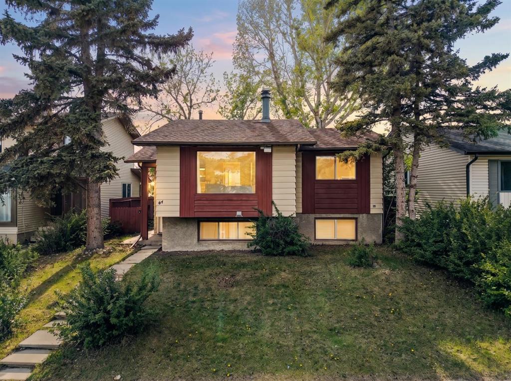 84 Falconridge Place NE photo 2