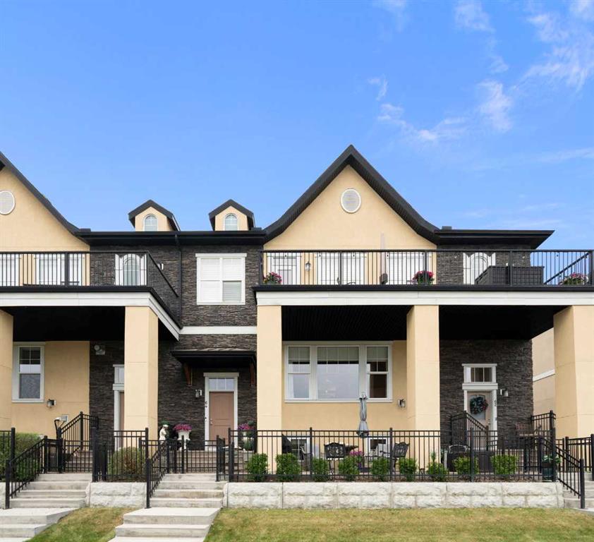 64 Cranbrook Drive SE photo 2