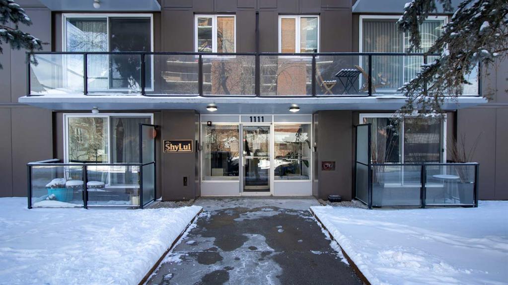 1111 15 Avenue SW #302