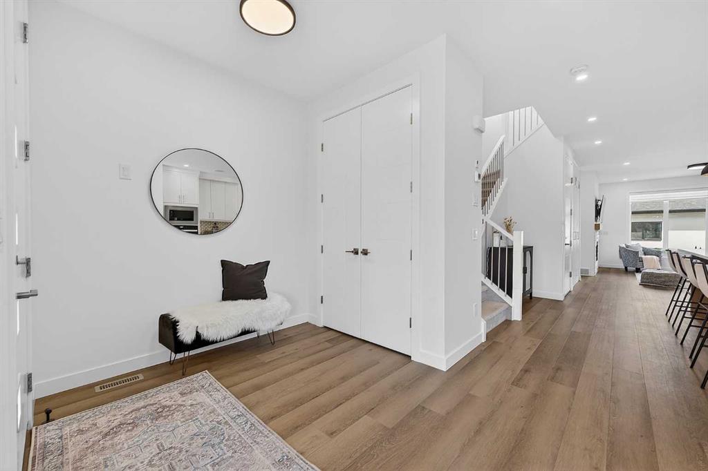 8124 47 Avenue NW photo 4