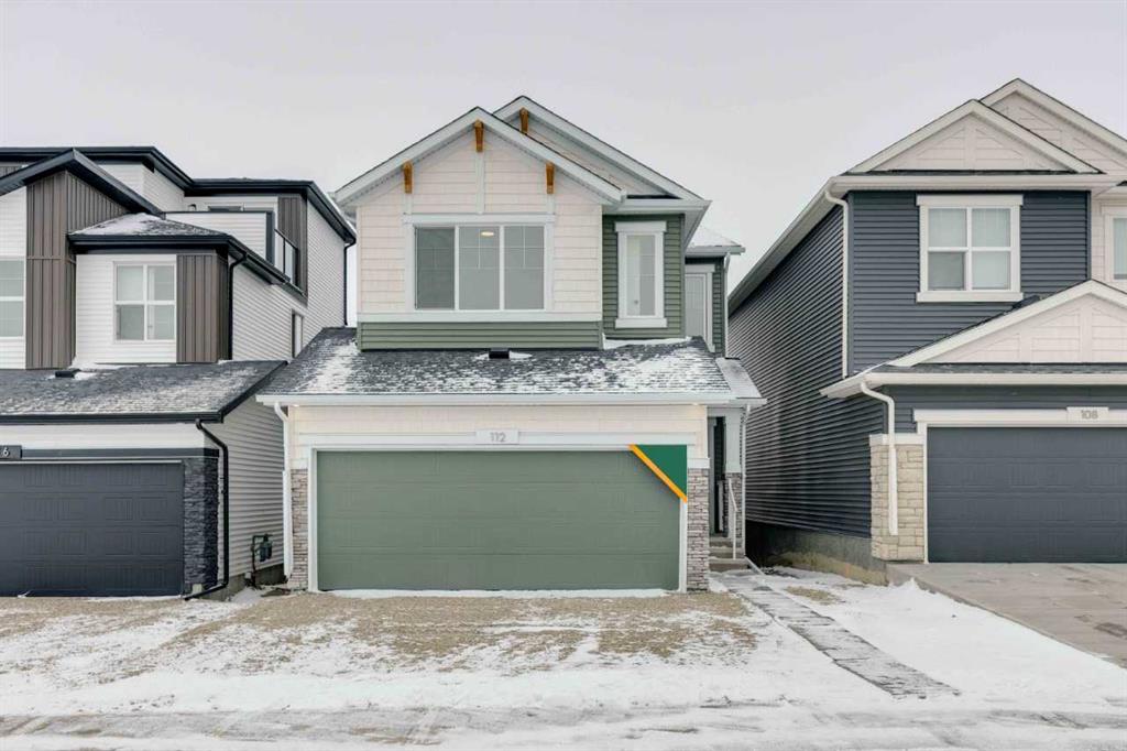 112 Amblefield Grove NW photo 2