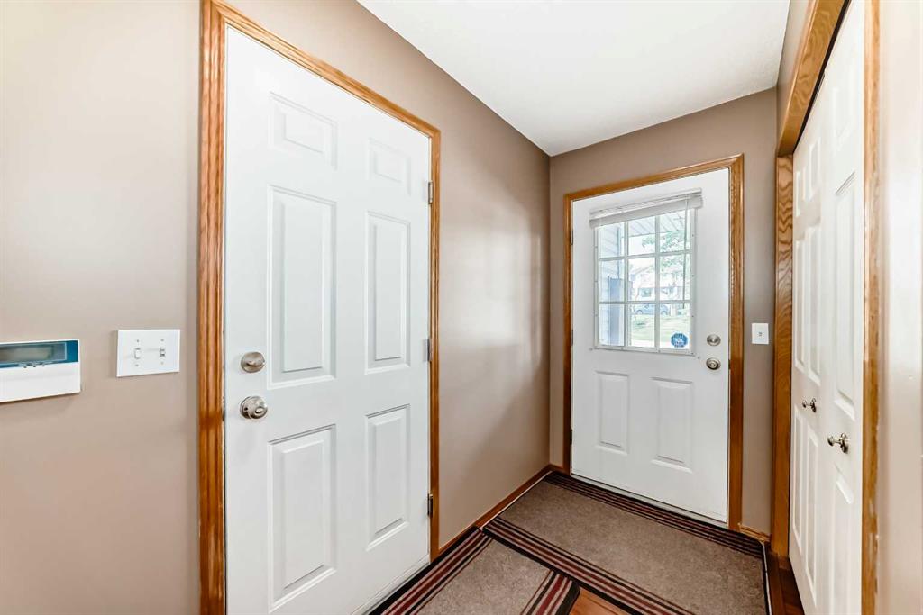 270 Rocky Ridge Court NW photo 3