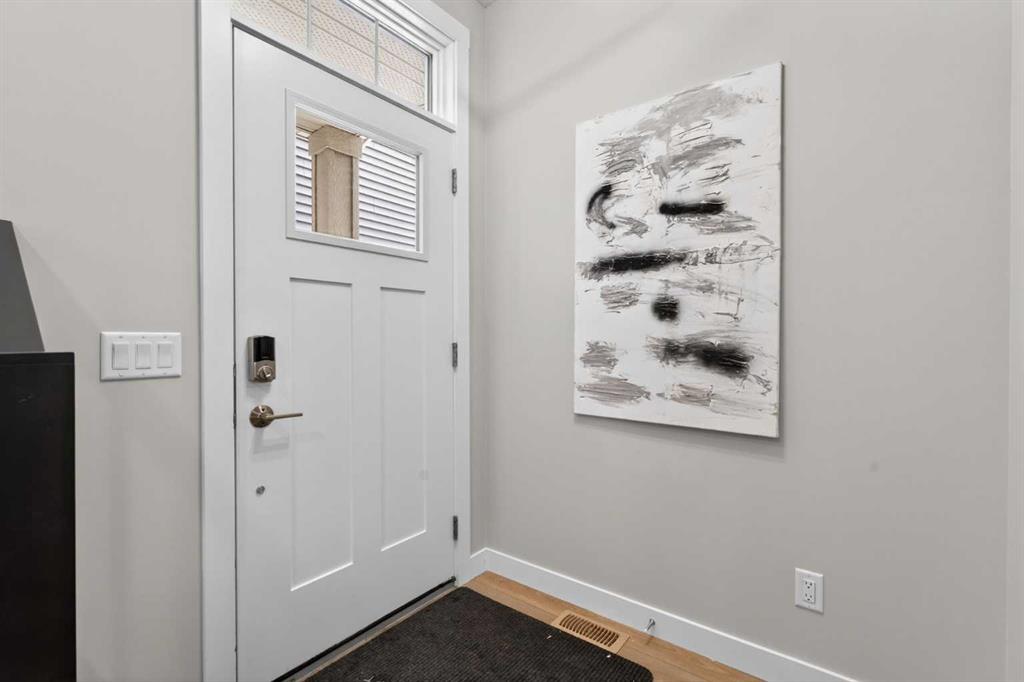 31 Herron Rise NE photo 3