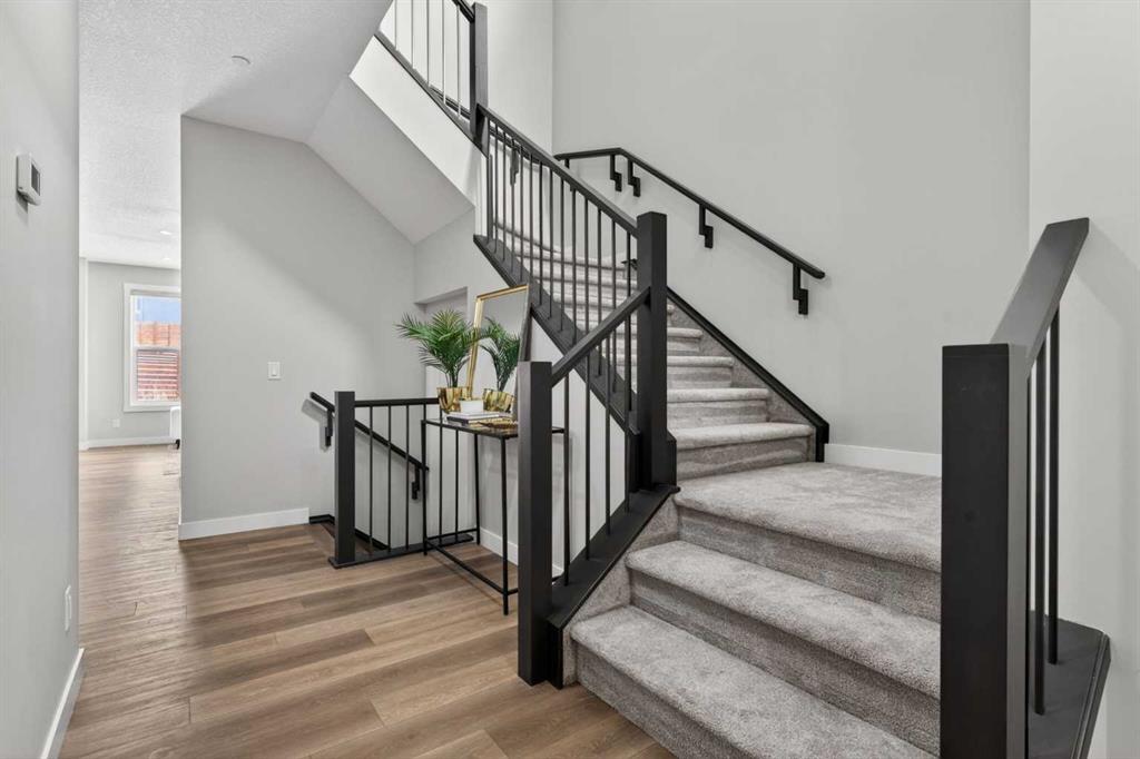 31 Herron Rise NE photo 4