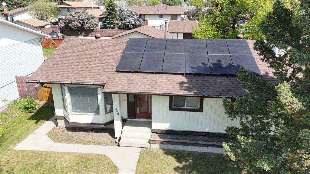 340 Templeton Circle NE photo 2