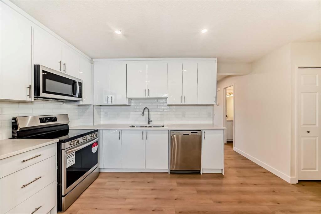1515 Falconridge Drive NE #32 photo 3