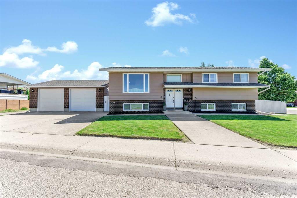 8 Corbitt Way SE