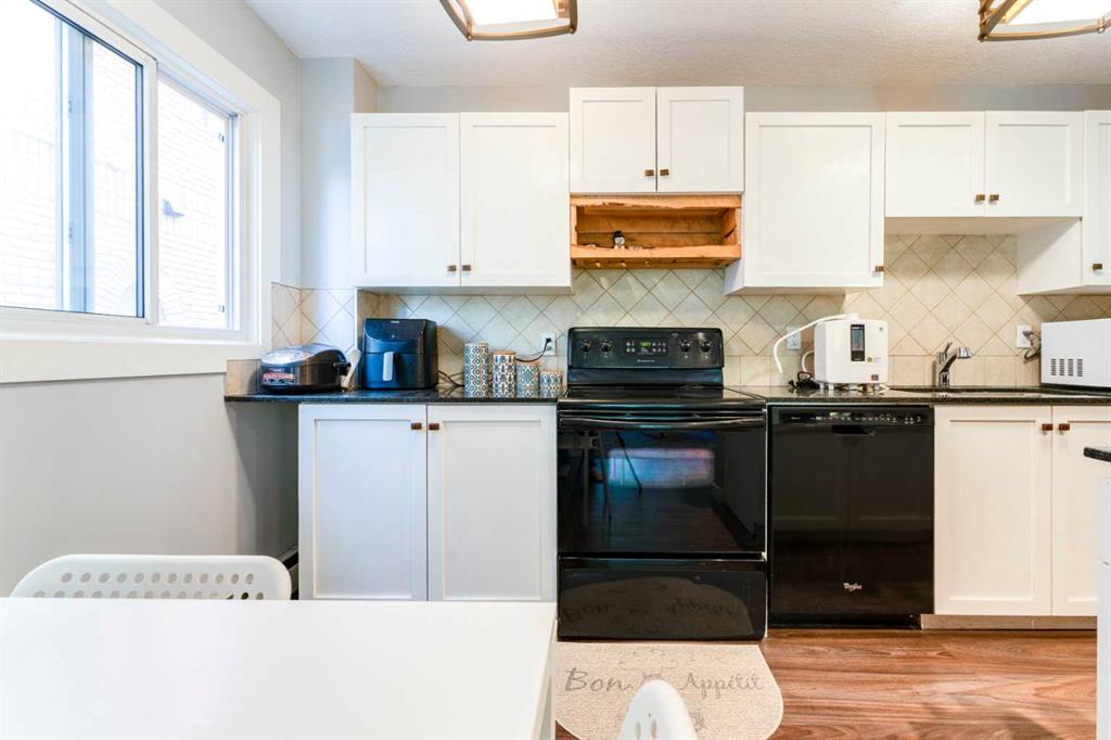 823 19 Avenue SW #202 photo 5