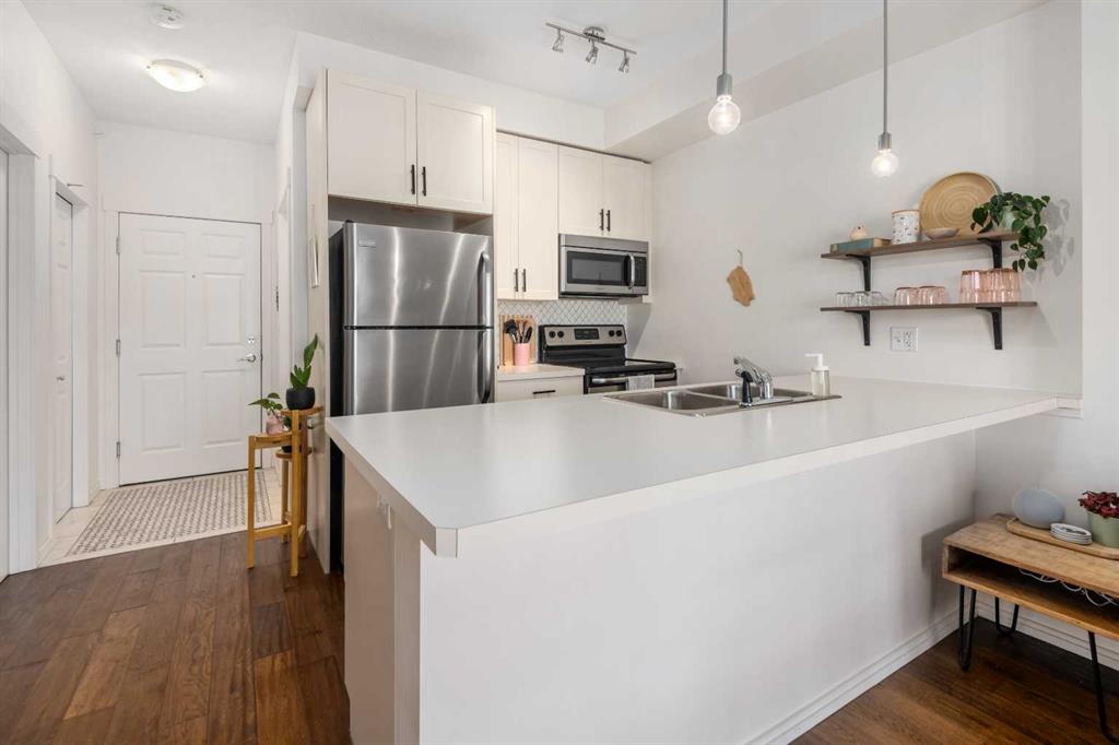 279 Copperpond Common SE #1403 photo 2