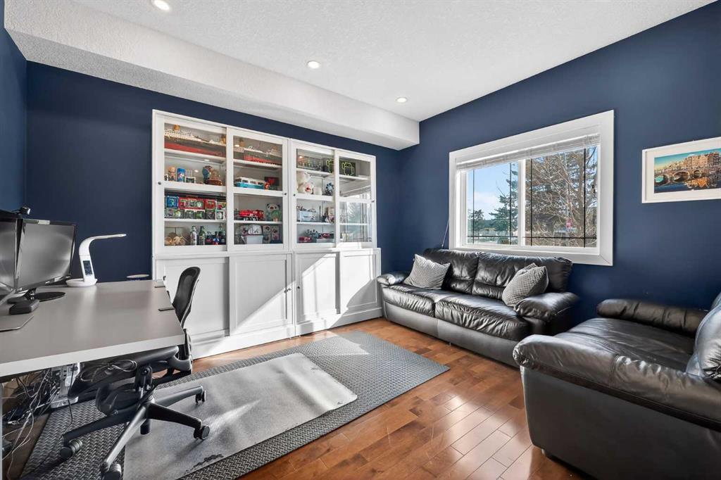 7104 36 Avenue NW photo 5