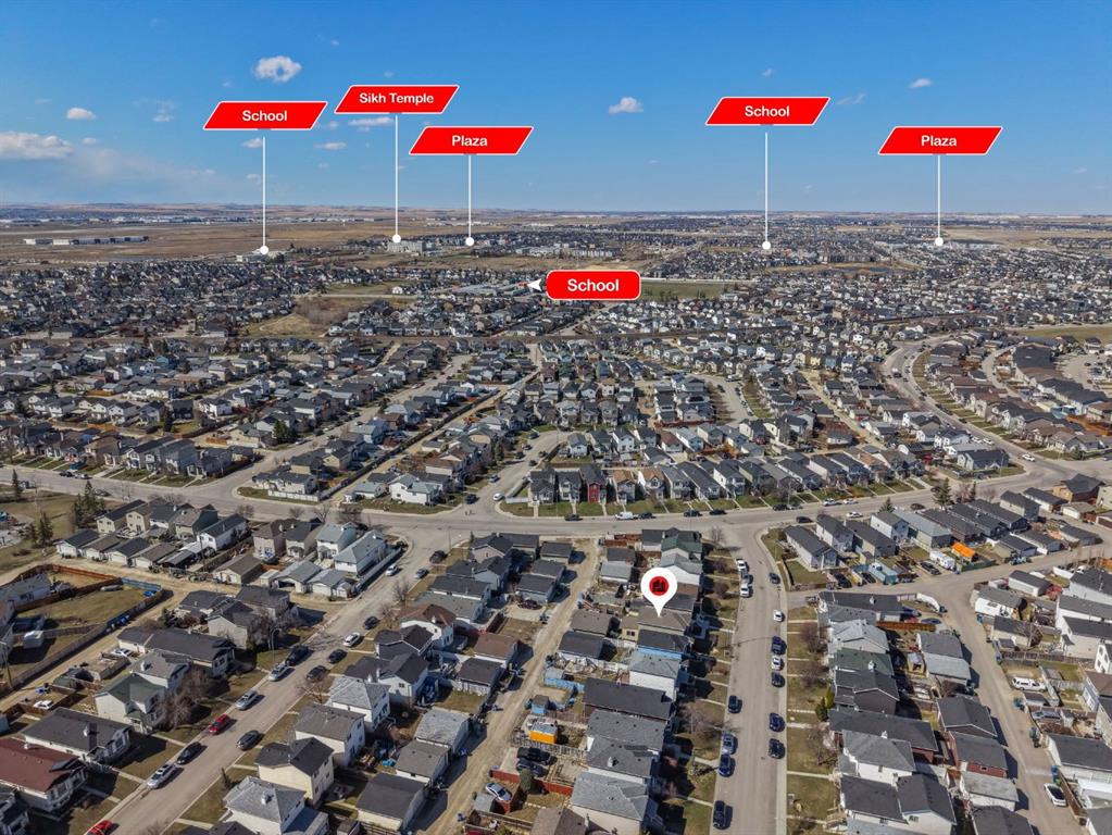 192 Martin Crossing Crescent NE photo 3
