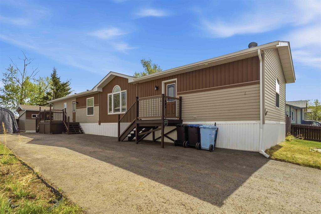 157 Gregoire Crescent
