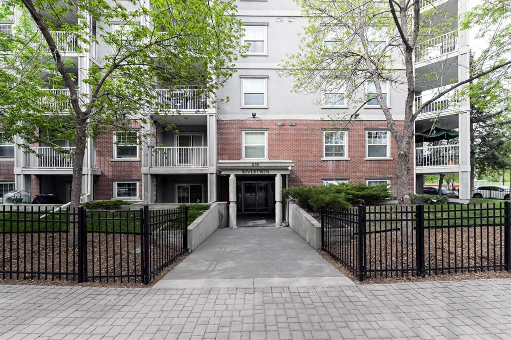 630 8 Avenue SE #104 photo 2