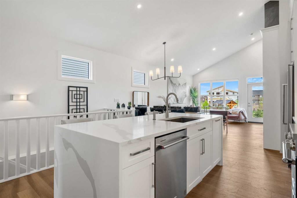 218 Mitchell Heath NW photo 2