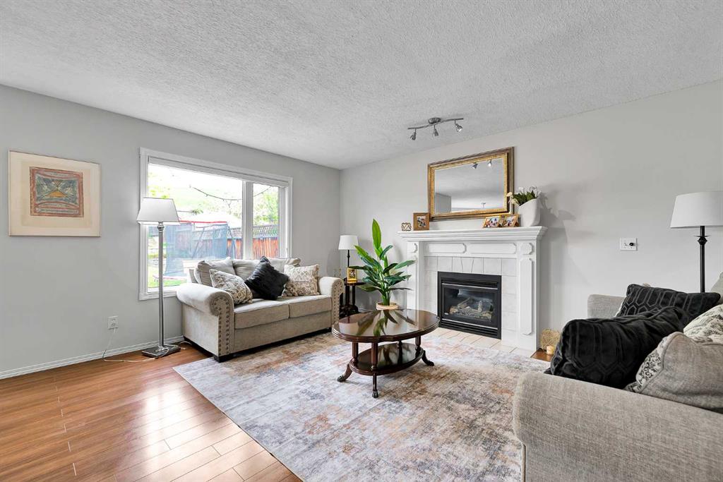 60 Arbour Crest Terrace NW photo 4