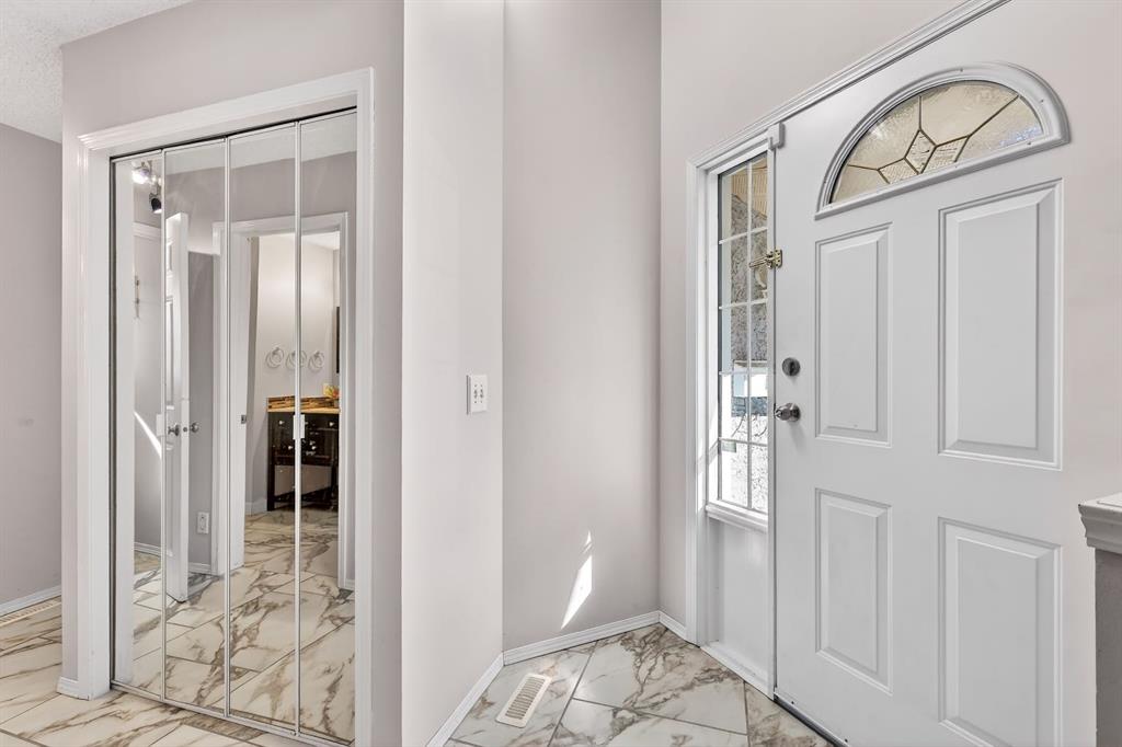 29 Sundown Way SE photo 2