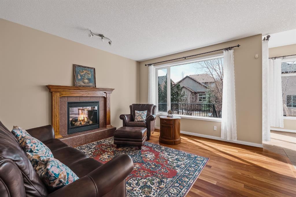 430 Discovery Ridge Boulevard SW photo 5