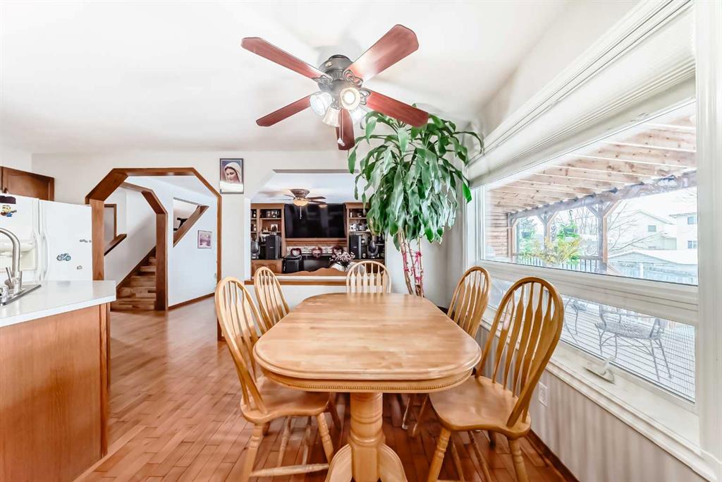 49 Applewood Court SE photo 5