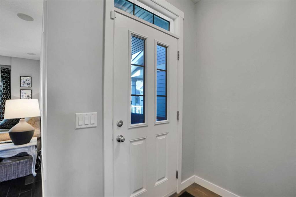 145 Marquis Common SE photo 3