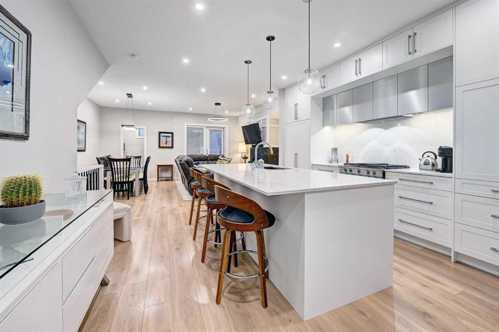 830 78 Street SW #205 photo 3