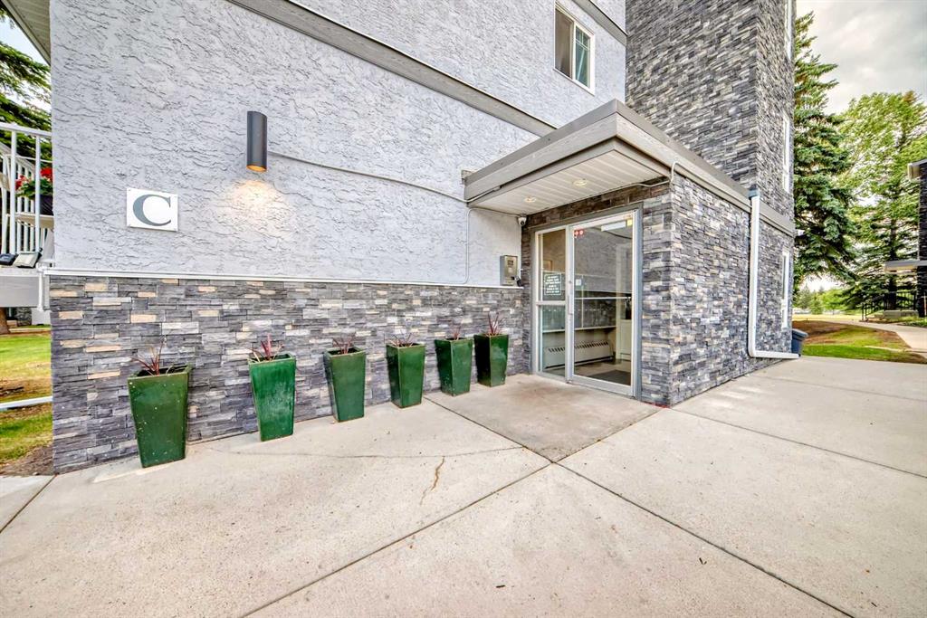 5601 Dalton Drive NW #404C photo 4