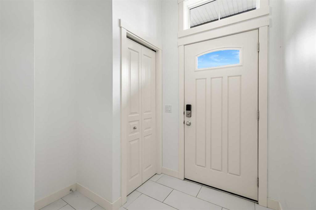 357 Mckenzie Towne Gate SE photo 3