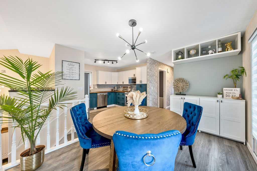 5 Shawglen Court SW photo 2