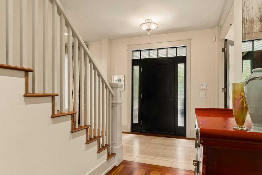 3028 3 Street SW photo 5