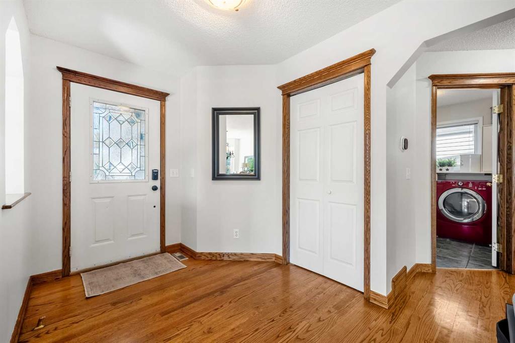 268 Douglas Woods Drive SE photo 3