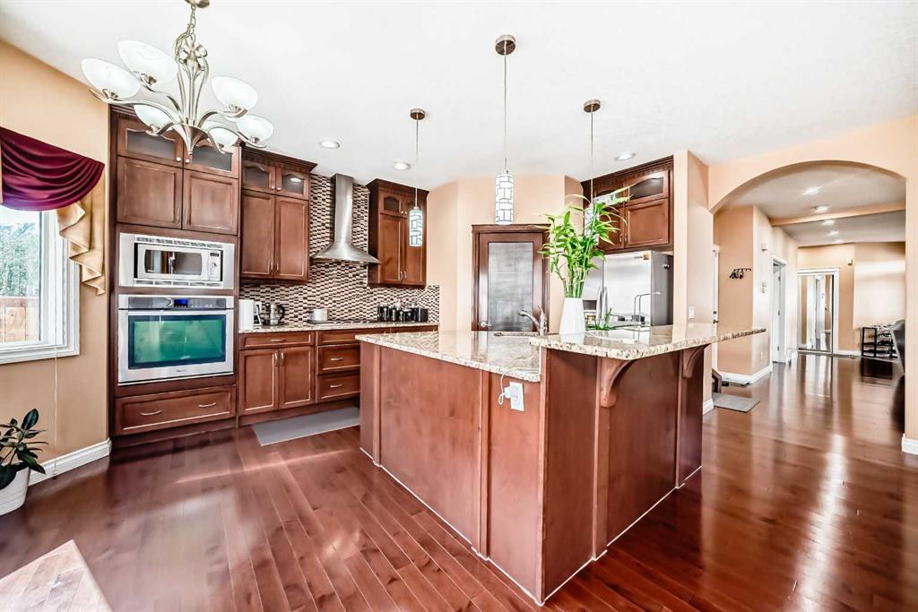 117 Saddlelake Grove NE photo 4