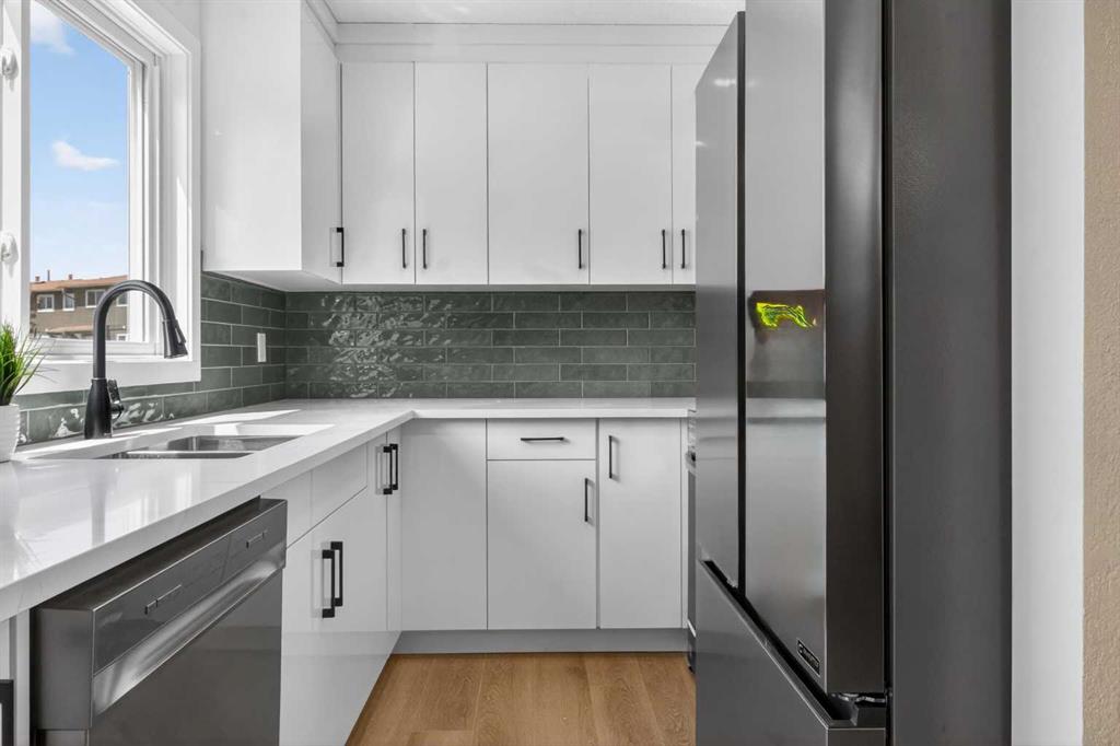 5340 17 Avenue SW #306 photo 4