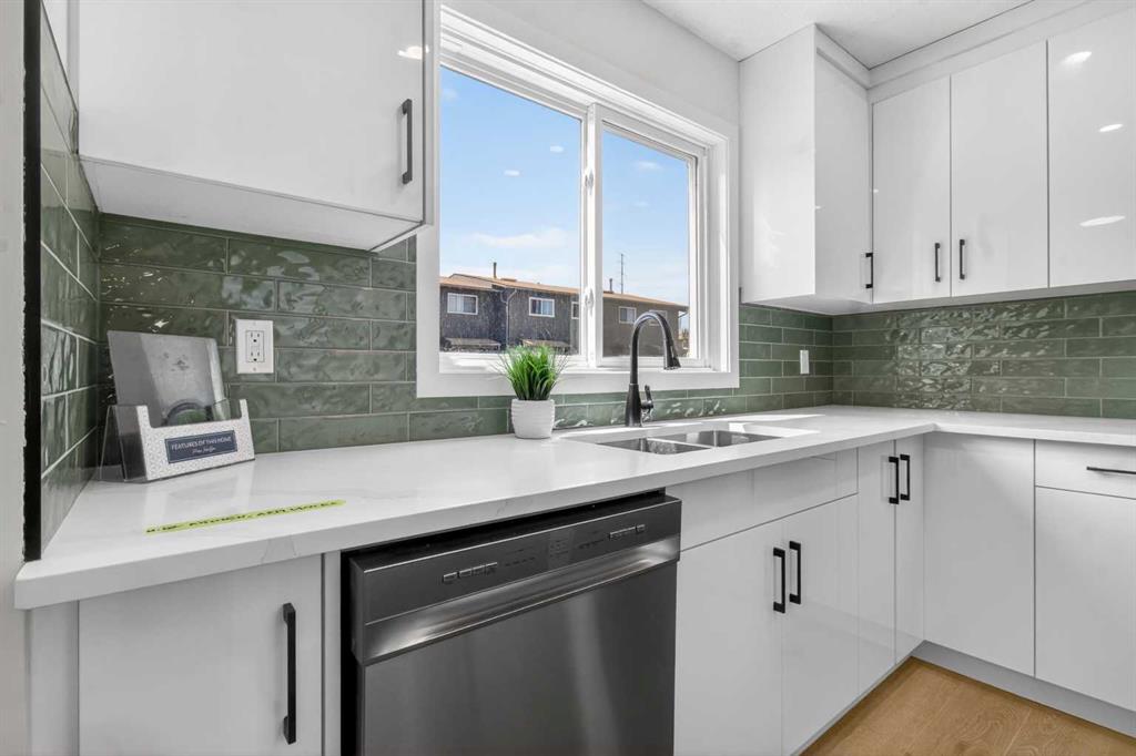 5340 17 Avenue SW #306 photo 5