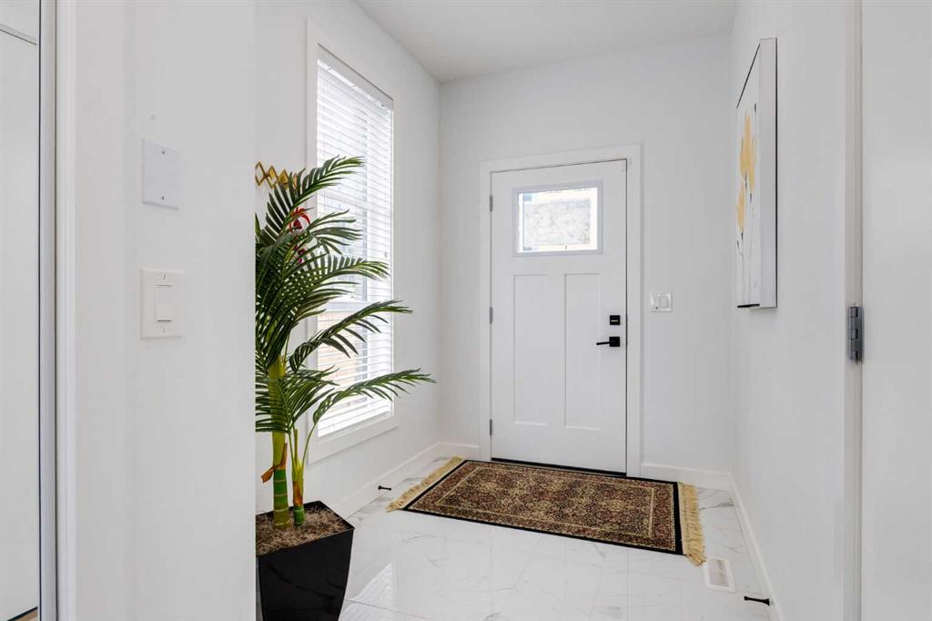 7820 Spring Willow Drive SW #255 photo 3