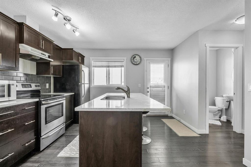 425 Copperpond Landing SE photo 5