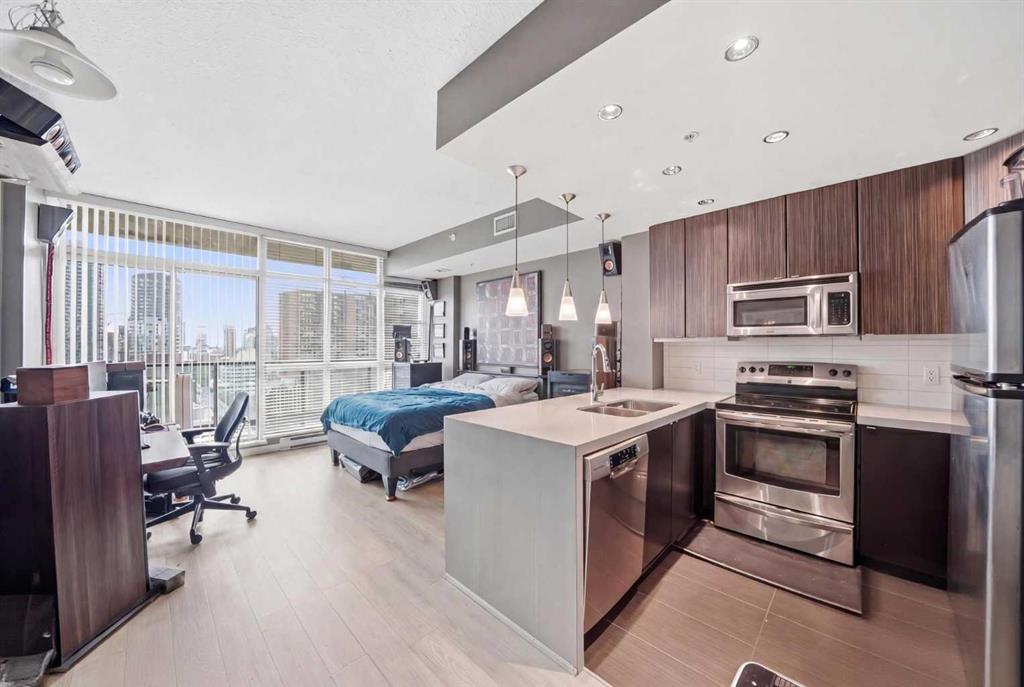788 12 Avenue SW #1509 photo 5