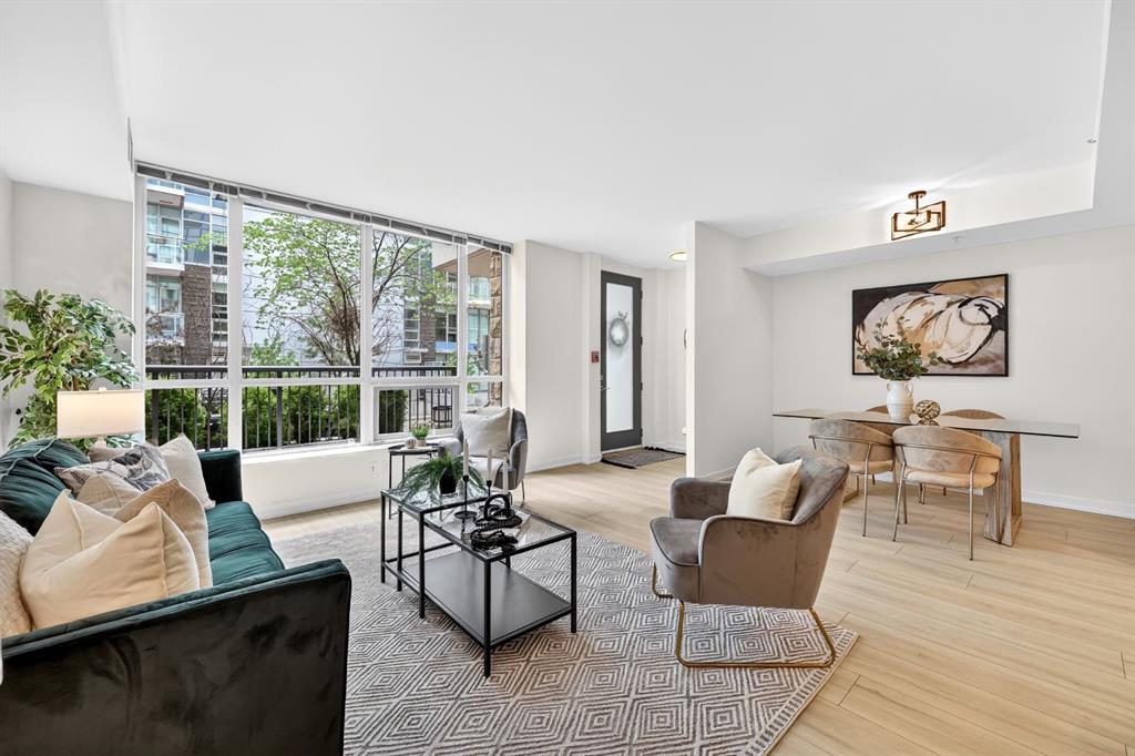 47 Waterfront Mews SW photo 3