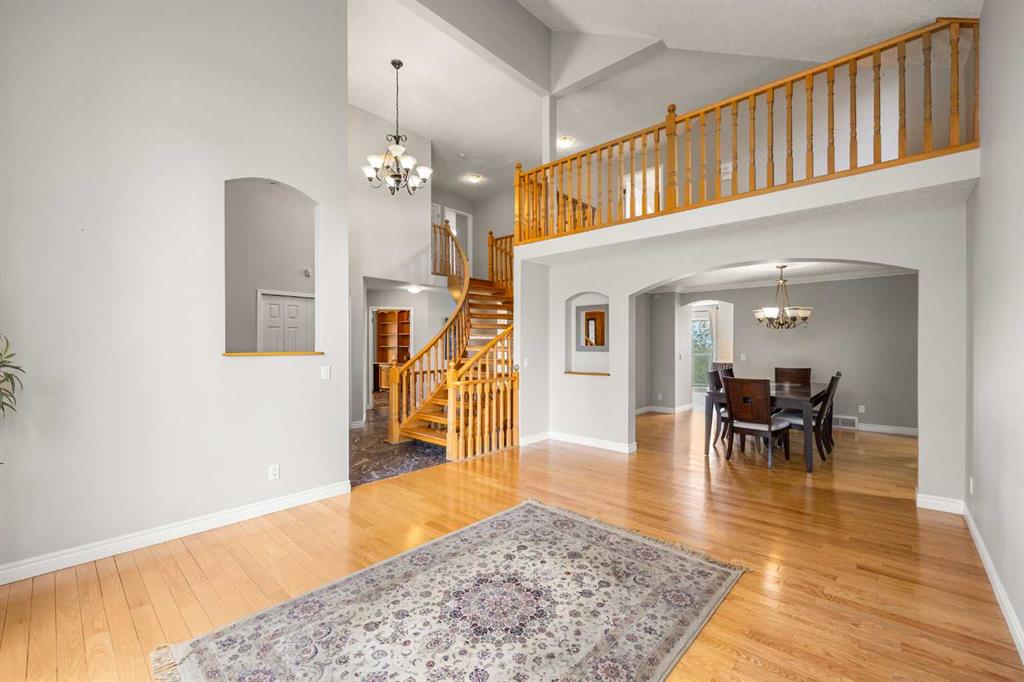 2740 Signal Ridge View SW photo 4