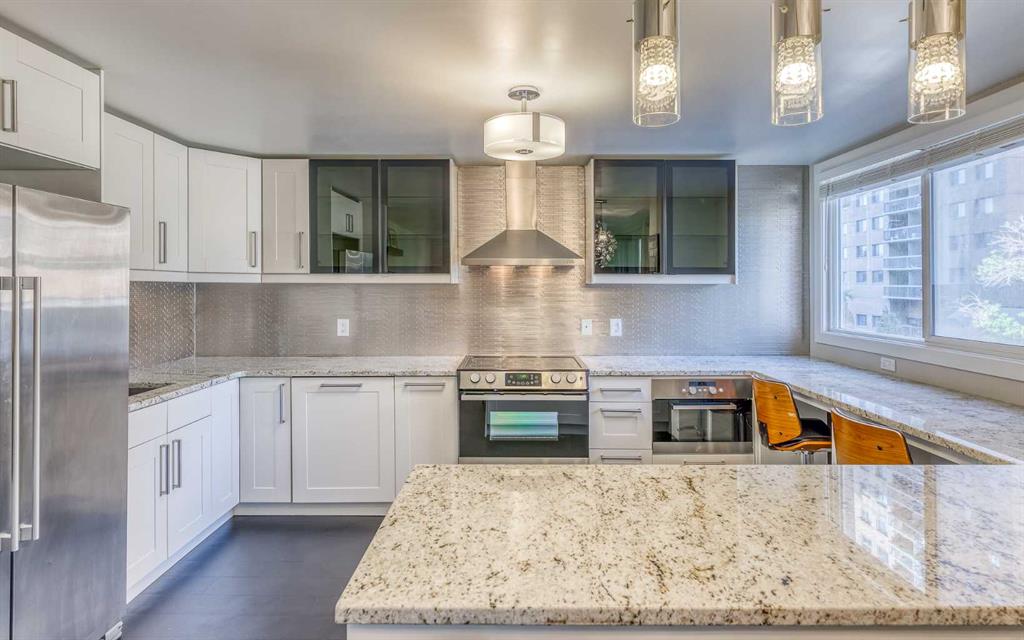 1309 14 Avenue SW #302 photo 3
