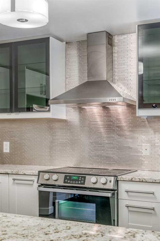 1309 14 Avenue SW #302 photo 5
