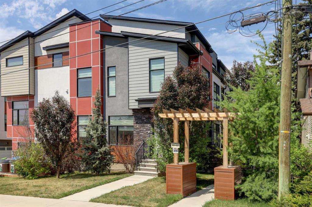 408 27 Avenue NE #111 photo 2