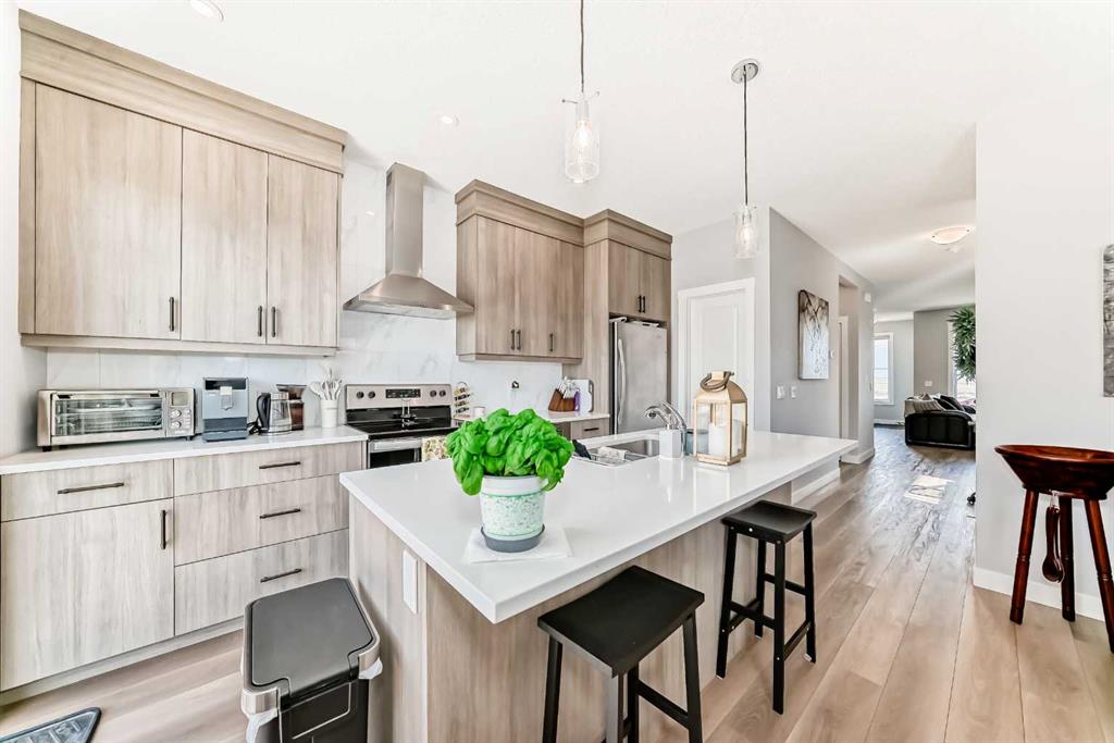 20893 Main Street SE photo 4