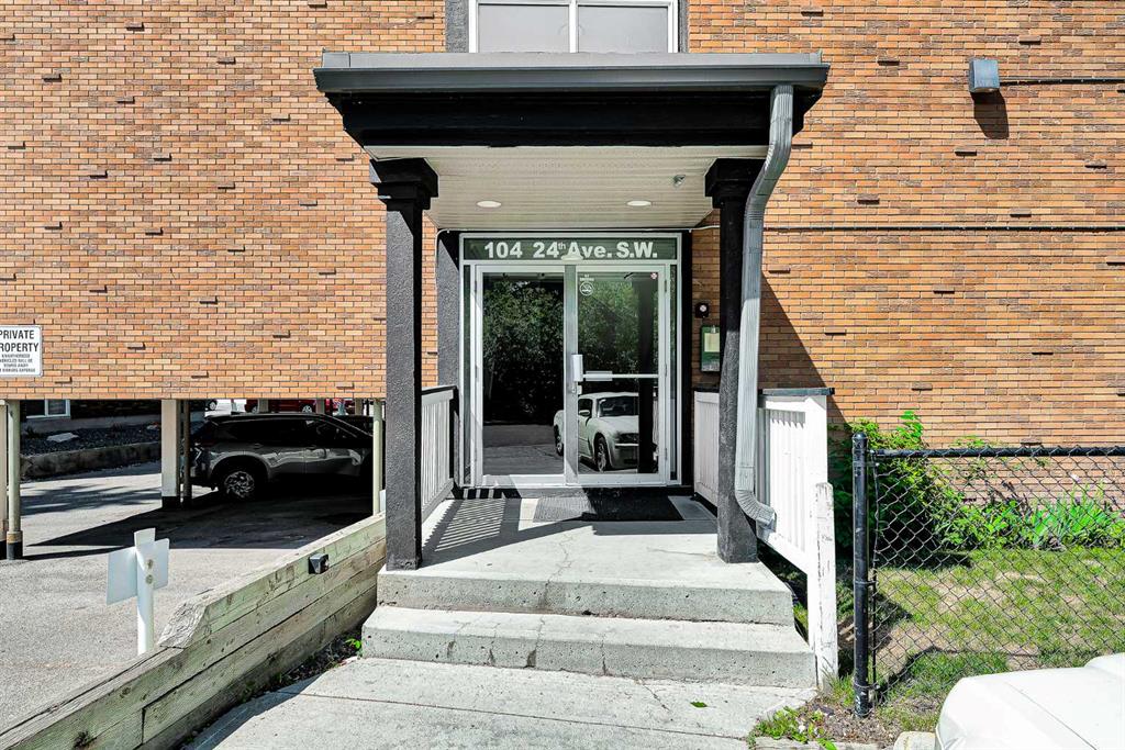 104 24 Avenue SW #301 photo 2