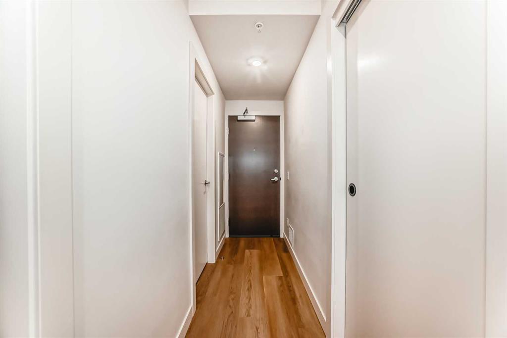 1107 Gladstone Road NW #310 photo 5