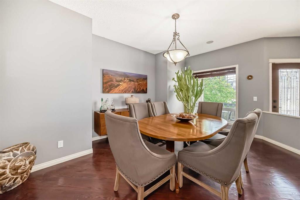188 Chapala Drive SE photo 4