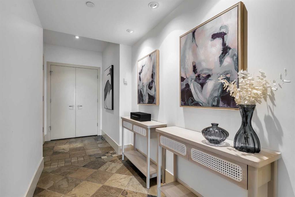 1731 13 Street SW #301 photo 3