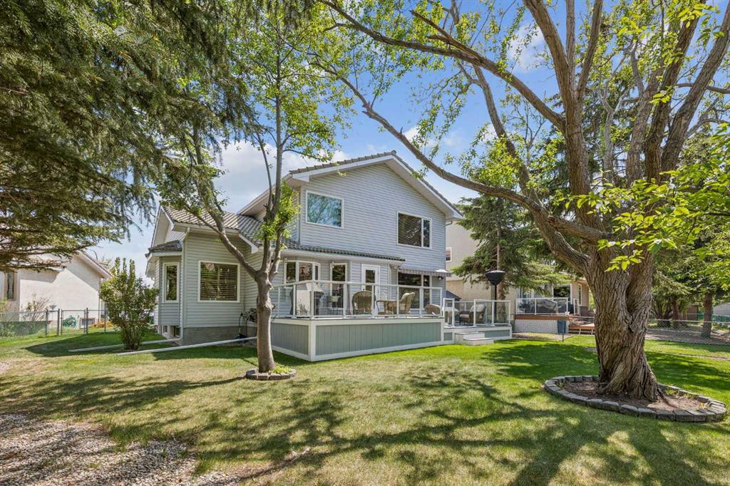 187 Hampshire Close NW photo 2