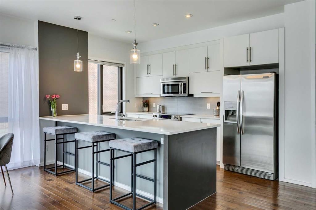 414 Meredith Road NE #203 photo 4